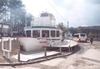 Snímky na této straně věnujeme zahájení letošní plavební sezóny na Brněnské přehradě a slavnostnímu křtu dvou nových lodí DPMB. Situaci v loděnici DPMB před zahájením spouštění lodí na hladinu ilustruje snímek z 25. 3. 2012 (lodě BRNO, LIPSKO a UTRECHT). Slavnostní akt křtu lodi DALLAS s nastoupenými kapitány a rozbitím láhve šampaňského o trup lodě brněnským primátorem zachycují snímky z 14. 4. 2012, stejně jako lodě DALLAS před zahájením slavnosti…

… O týden později, v sobotu 21. 4. 2012 probíhal křest lodě STUTTGART – snímky zachycují loď před zahájením slavnosti a při oficiálním spouštění na vodu. Stejně jako loď DALLAS, má i STUTTGART na bocích nástavby siluetu partnerského města. Dne 8. 4. 2012  pak byl pořízen snímek celé brněnské flotily – pět nových lodí a staronová loď BRNO v popředí. Foto © Ladislav Kašík.