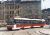 V březnu byla do provozu s cestujícími uvedena v Brně již patnáctá modernizovaná článková tramvaj K2R evid. č. 1040.Stejně jako u většiny ostatních vozů téhož typu provedla opravu šumperská firma PARS DMN, vzhledově odpovídá tramvajím evid. č. 1027, 1029... Významnou změnou u této tramvaje je však použití tranzistorové IGBT el. výzbroje TV PROGRES firmy ALSTOM. Fotografie zachycuje vůz ještě při zkušebních jízdách na Mendlově náměstí,  foto 27.2.2000 -  Ladislav Kašík