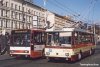  V sobotu 17. 11. 2001 proběhly zkušební jízdy historického trolejbusu TMB typu Škoda 14Tr01 evid. č. 3173. Snímky pořízené při této akci nám umožňují vrátit se v čase o nějakých patnáct let zpátky a zavzpomínat na doby, kdy „čtrnáctky“ začaly pomalu, ale jistě dobývat neochvějné pozice trolejbusů typu 9Tr. Lahůdkou jistě byly i průjezdy manipulačními spojkami (Bubeníčkova, Mlýnská, Nerudova, Veslařská, Koliště…), z nichž však mnohé ještě tenkrát nebyly v provozu. Fotografie trolejbusu na Korejské ulici v Žabovřeskách, při výjezdu z komínské vozovny a na Veslařské ulici, na manipulační trati v Nerudově ulici a konečně ve společnosti modernizovaného kolegy evid. č. 3226 u hlavního nádraží pořídili Ladislav Kašík a Jaroslav Pacholík. 