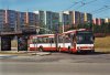 Prvním vyřazeným trolejbusem typu Škoda 15Tr v Brně bude vůz evid. č. 3503 – poslední cestující svezl 31. 3. 2015 a následně byl odstaven z důvodu poruchy zadní nápravy. Trolejbus jezdí v Brně od roku 1990, v roce 2002 prošel modernizací na typ 15TrM – v Brně tedy jezdil úctyhodných 25 let. Na snímku z 8. 3. 2015 je zvěčněn ve smyčce na Osové ulici ve Starém Lískovci na lince 25. Foto © Ladislav Kašík.