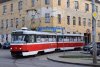 Další změnou od prosince 2016 je zakončení některých spojů tramvajové linky 10 ve smyčce Geislerova – dne 29. 3. 2017 odtud vyjíždí na Táborskou ulici tramvaj evid. č. 1119. Foto © Ladislav Kašík.