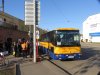 V polovině února měla premiéru provizorní zastávka náhradní dopravy za vlaky na Dornychu – autobusy využívají dosavadní zastávku »Úzká«. Autobusy MHD pak zpočátku zastavovaly na zastávce »Úzká« na opuštěném tramvajovém ostrůvku, což dokládá snímek vozu linky 40 evid. č. 2371 z 24. 2. 2019 (v pozadí autobus ND). Autobus náhradní dopravy do Vyškova odjíždí ze zastávky »Úzká« 27. 2. 2019. V březnu byla zastávka »Úzká« pro MHD zřízena hned u křižovatky Dornych – Křenová a na Dornychu byl vyznačen vyhrazený jízdní pruh pro autobusy – vůz evid. č. 2021 linky 61 stojí 18. 3. 2019 v nově zřízené zastávce. Foto © Ladislav Kašík a Jiří Mrkos.